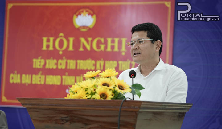 Phó Chủ tịch UBND tỉnh Hoàng Hải Minh phát biểu tại buổi tiếp xúc