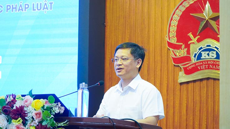 Phó Chủ tịch Thường trực UBND tỉnh Nguyễn Thanh Bình phát biểu chỉ đạo tại hội nghị